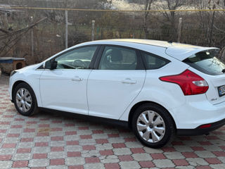 Ford Focus foto 3