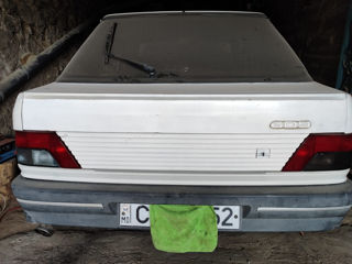 Peugeot 309