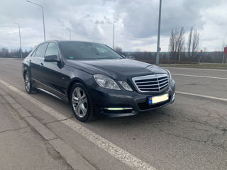 Mercedes E-Class foto 4