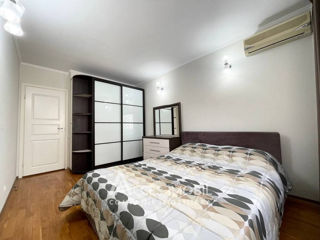 Apartament cu 3 camere, 119 m², Centru, Chișinău foto 6