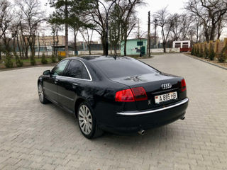 Audi A8 foto 3