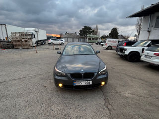 BMW 5 Series foto 8