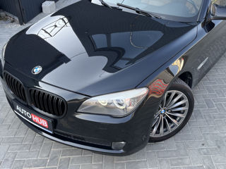 BMW 7 Series foto 4