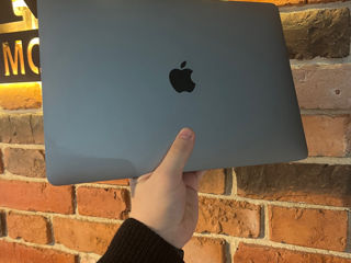MacBook Pro(2020) foto 1