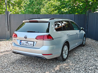 Volkswagen Golf foto 4