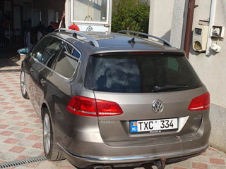 Volkswagen Passat foto 3