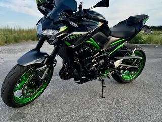 Kawasaki Z900 2023 foto 1