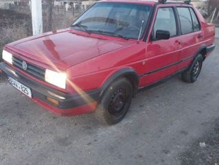 Volkswagen Jetta foto 4