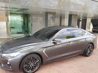 Genesis G70 foto 1