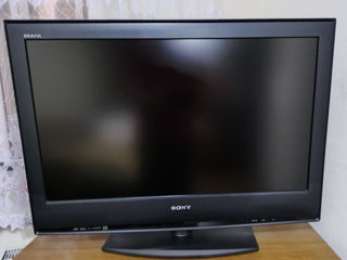 Se vinde televizor Sony Bravia diagonala de 80