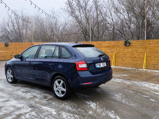 Skoda Rapid фото 7