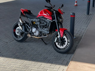 Ducati Monster 937 Plus foto 3