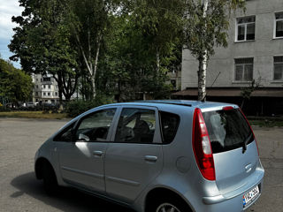 Mitsubishi Colt foto 10