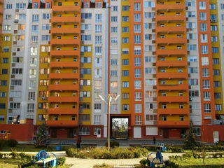 Apartament 2 dormitoare + living, bloc nou, Botanica, complexul Dragalina