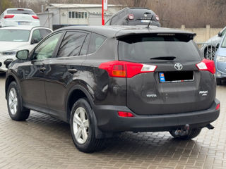 Toyota Rav 4 foto 3