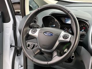 Ford Grand C-MAX foto 9