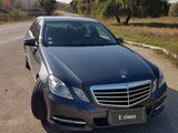 Mercedes E Class foto 1