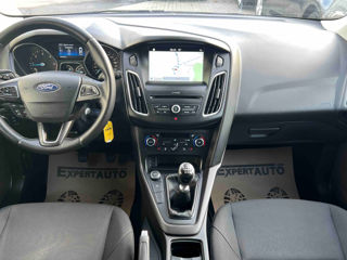 Ford Focus foto 9