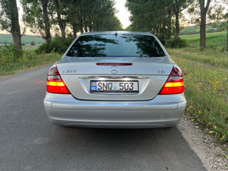 Mercedes E-Class foto 10