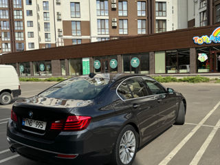 BMW 5 Series foto 9