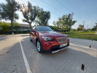 BMW X1 foto 1