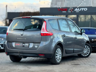 Renault Grand Scenic foto 3