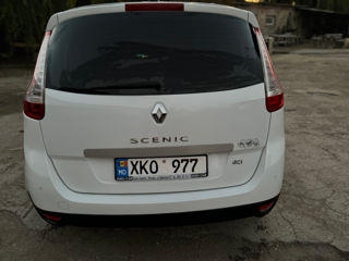 Renault Grand Scenic foto 6