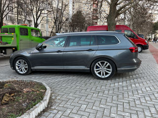 Volkswagen Passat foto 2