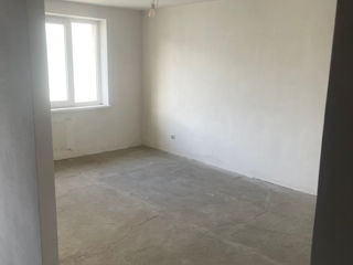 Apartament cu 3 camere, 70 m², Podul Chișinăului, Bălți foto 3