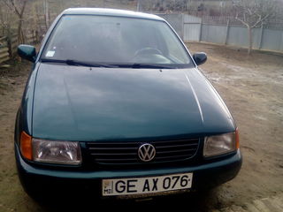 Volkswagen Polo foto 2