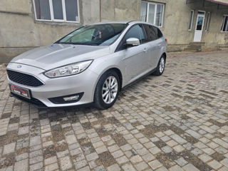 Ford Focus foto 2