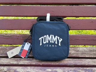 Borsetă Tommy Jeans