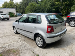 Volkswagen Polo foto 2