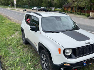 Jeep Renegade foto 8