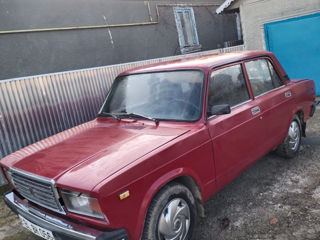 Lada / ВАЗ 2107 foto 2