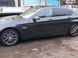 BMW 5 Series foto 5