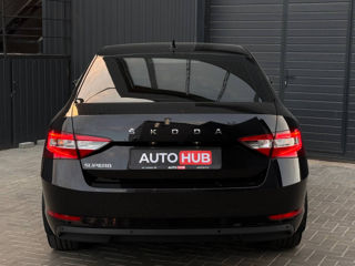Skoda Superb фото 5