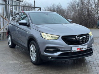 Opel Grandland X foto 2