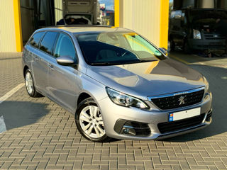 Peugeot 308 foto 2