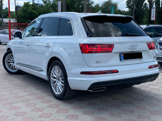 Audi Q7 foto 3