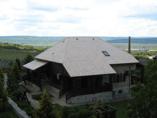 Acoperis ecologic in Moldova - shindrila din lemn cedru in Moldova foto 6