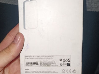 Продам чехол, оригинал  iPhone 14 Pro, leather case (magSafe) foto 3