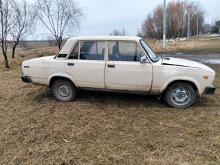 Lada / ВАЗ 2105 foto 3