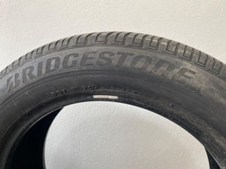 Anvelope Brigestone 235/55 R18 Vară foto 4