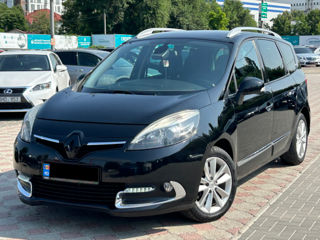 Renault Grand Scenic foto 1