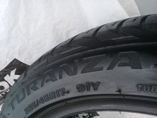 Bridgestone 225/45 R17 идеальные-Срочно foto 1