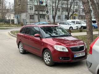 Skoda Fabia foto 2