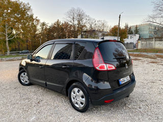 Renault Scenic foto 3