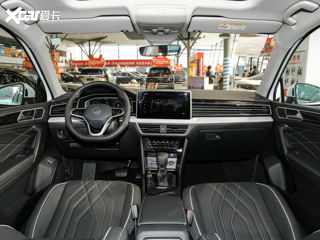 Volkswagen Tiguan foto 4