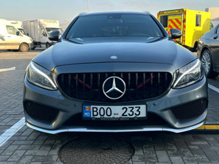 Mercedes C-Class AMG foto 2